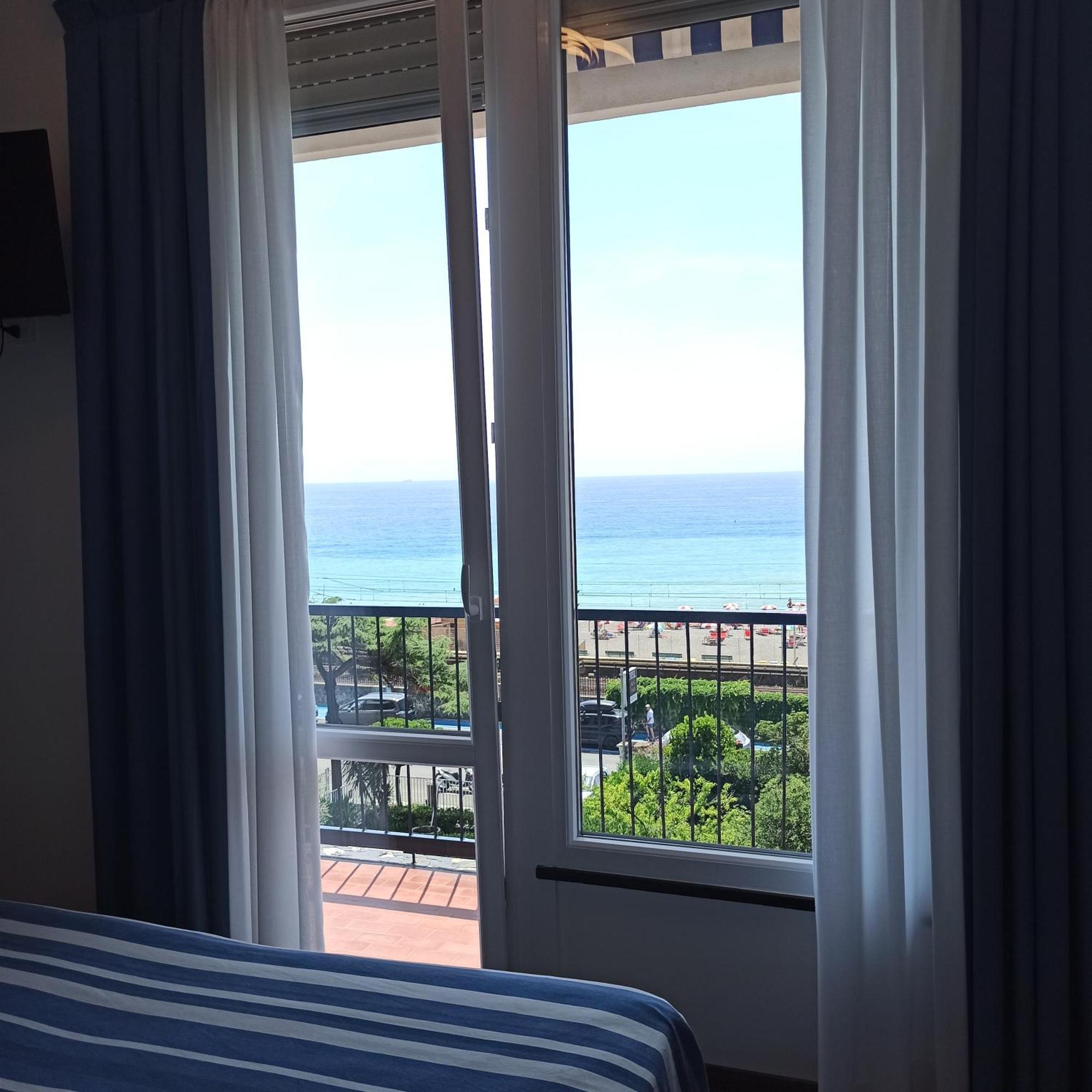 Real Park Hotel 카비디라바냐 외부 사진